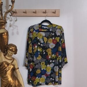 Violet & Claire Multicolor Floral Blouse